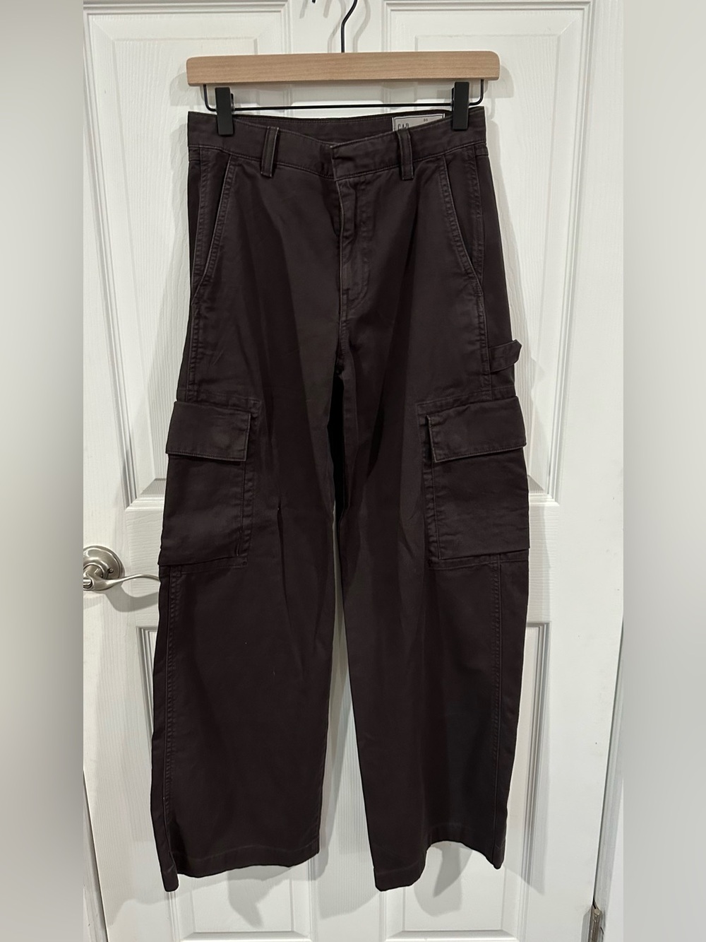 Gap baggy Cargo Pants in Dark Brown